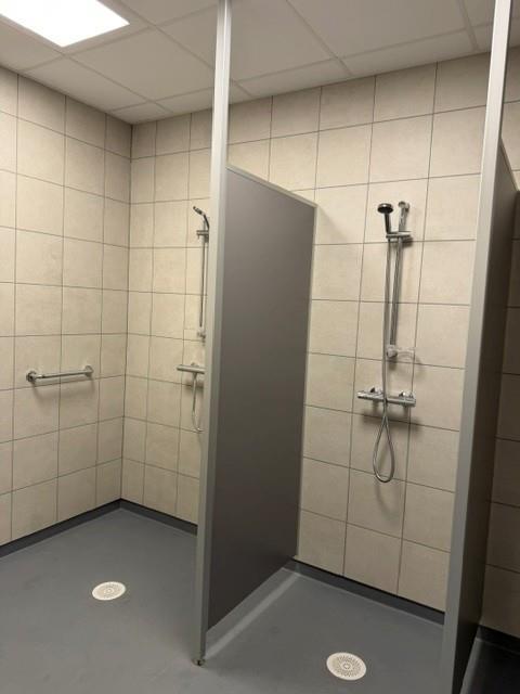 Overtagelse basishall - Klikk for stort bilete