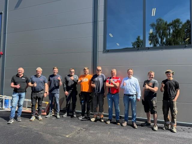 Overtagelse basishall - Klikk for stort bilete